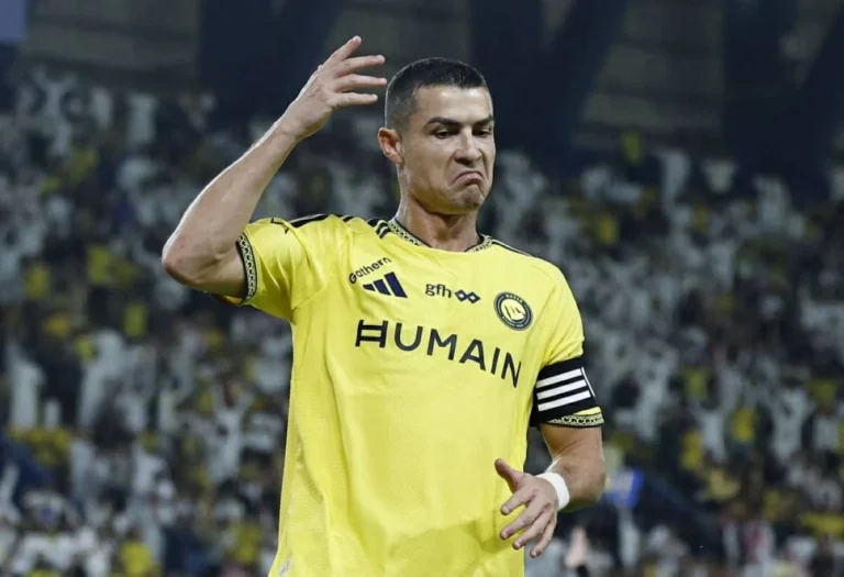 رونالدو: أنا اللاعب الأعظم والأكثر تكاملاً في التاريخ