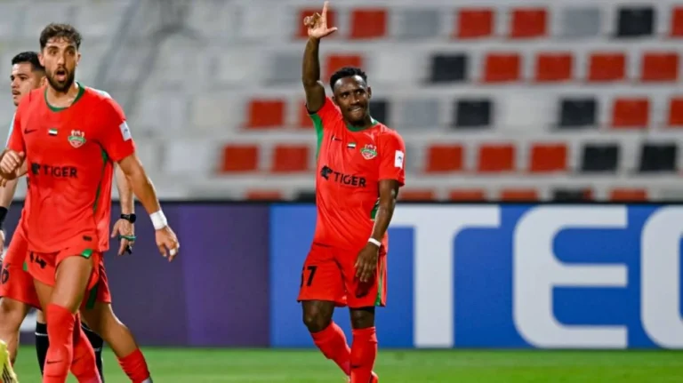 شباب الأهلي في اختبار قوي أمام الاتحاد