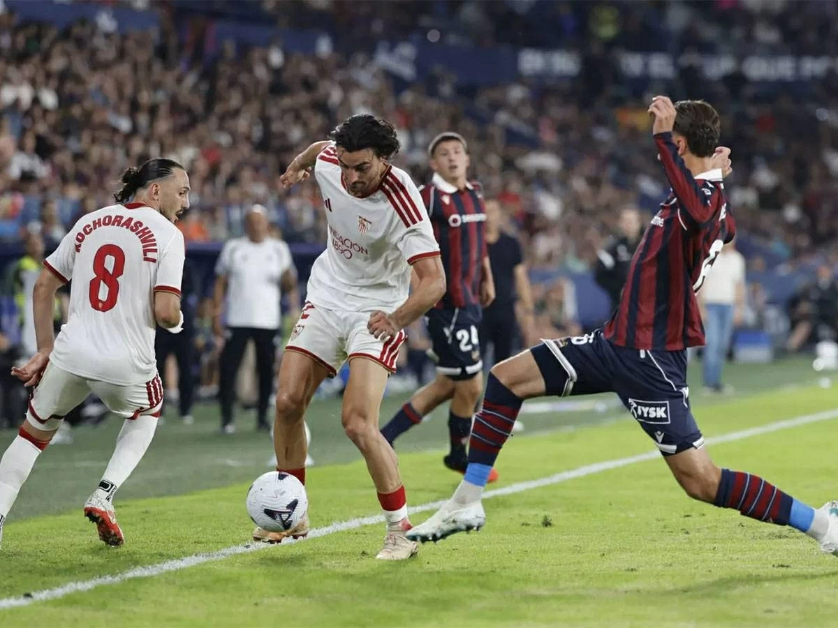 إشبيلية يعاني قبل لقاء ريال مدريد