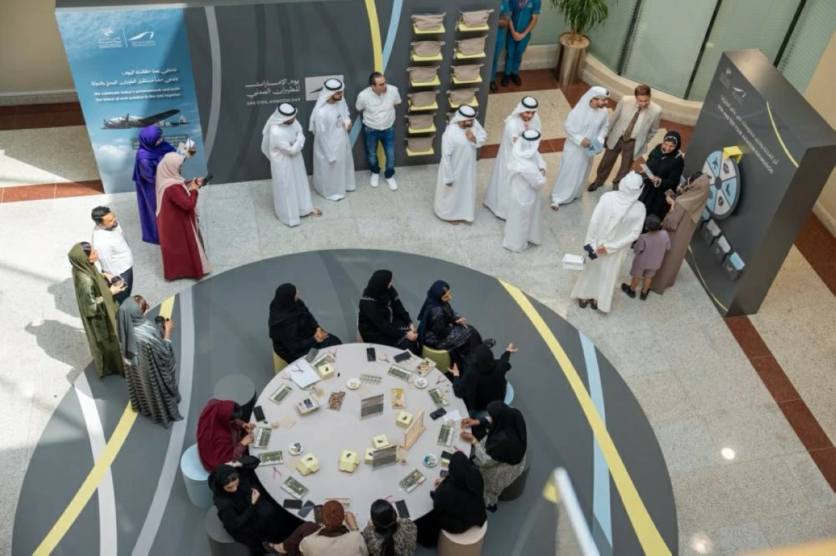 "الطيران المدني بالشارقة" تحتفي بيوم الإمارات للطيران