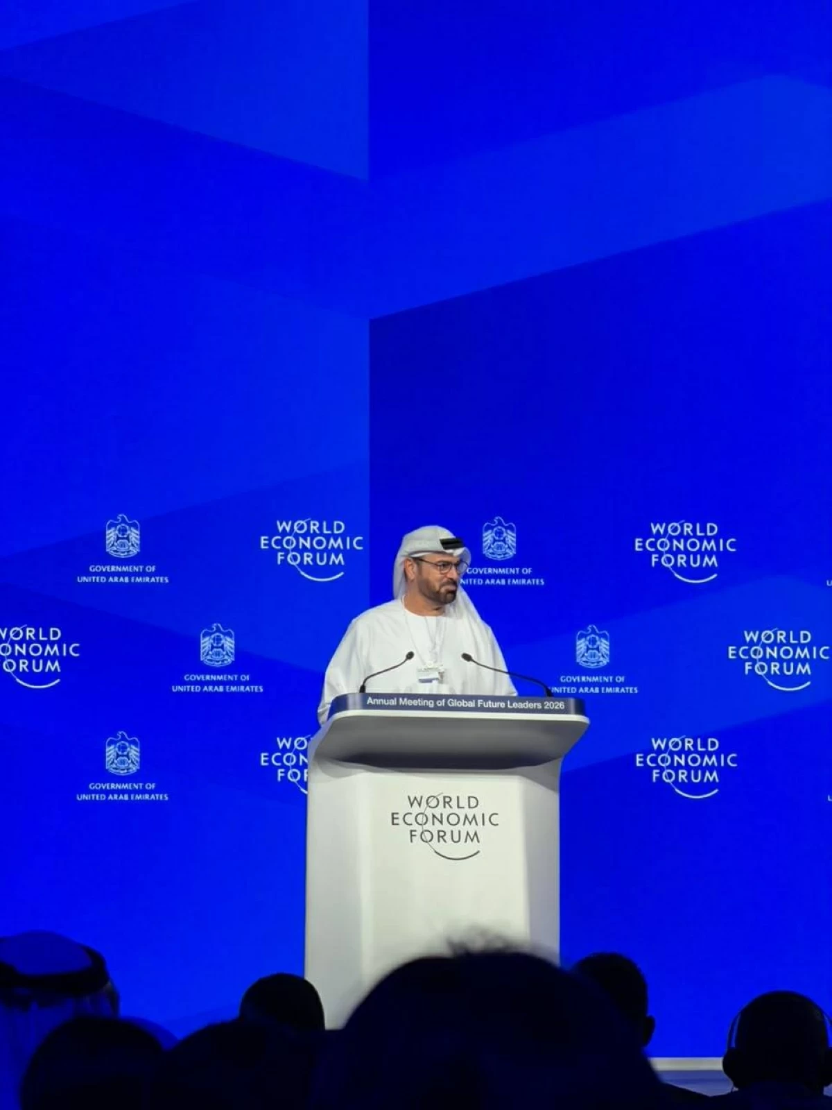 محمد القرقاوي: 3 مبادرات لاستشراف المستقبل وتوظيف الذكاء الاصطناعي (فيديو)