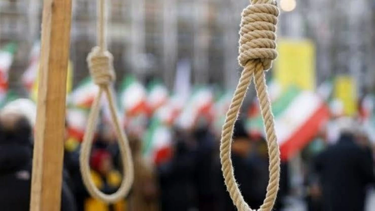 إيران تعدم رجلاً بتهمة الاتصال برضا بهلوي