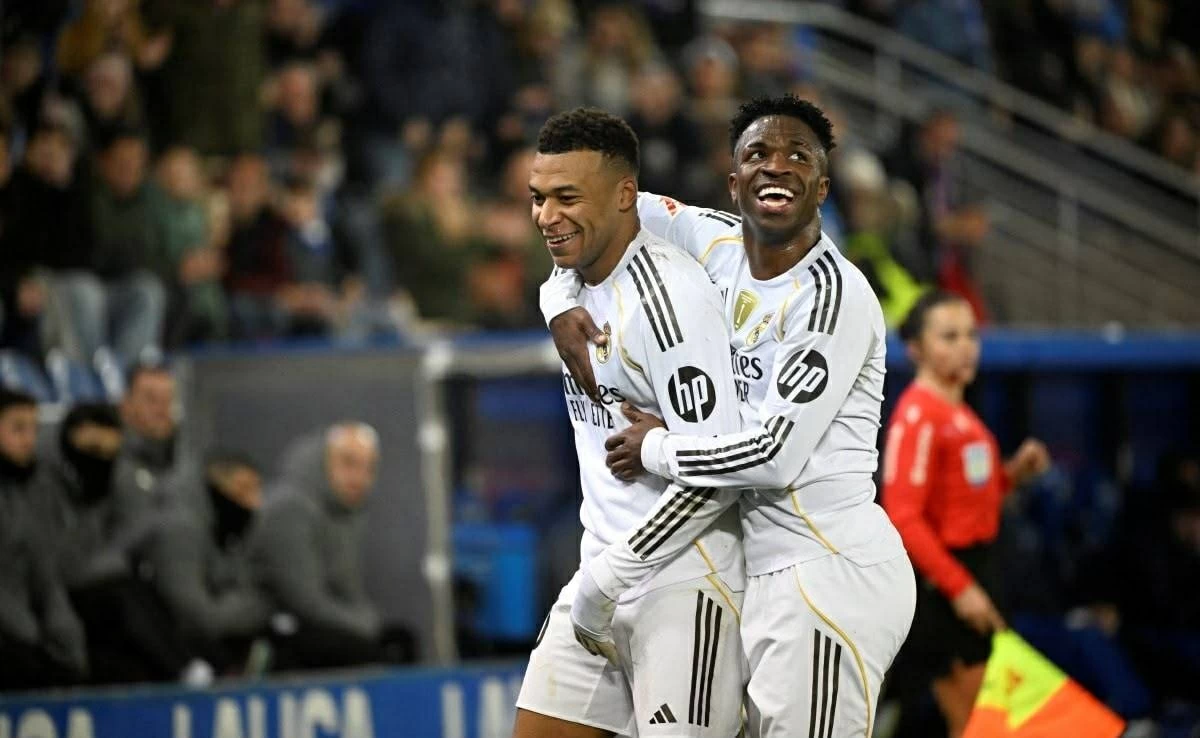 مشاهدة مباراة ريال مدريد وروما في دوري أبطال أوروبا.. الموعد والقنوات الناقلة