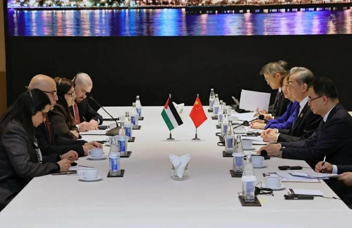 الصين: سنواصل الدفاع عن القضية الفلسطينية وحل الدولتين