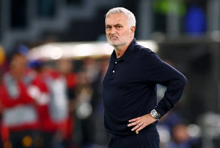 مورينيو ينصح فينيسيوس بالرحيل عن ريال مدريد