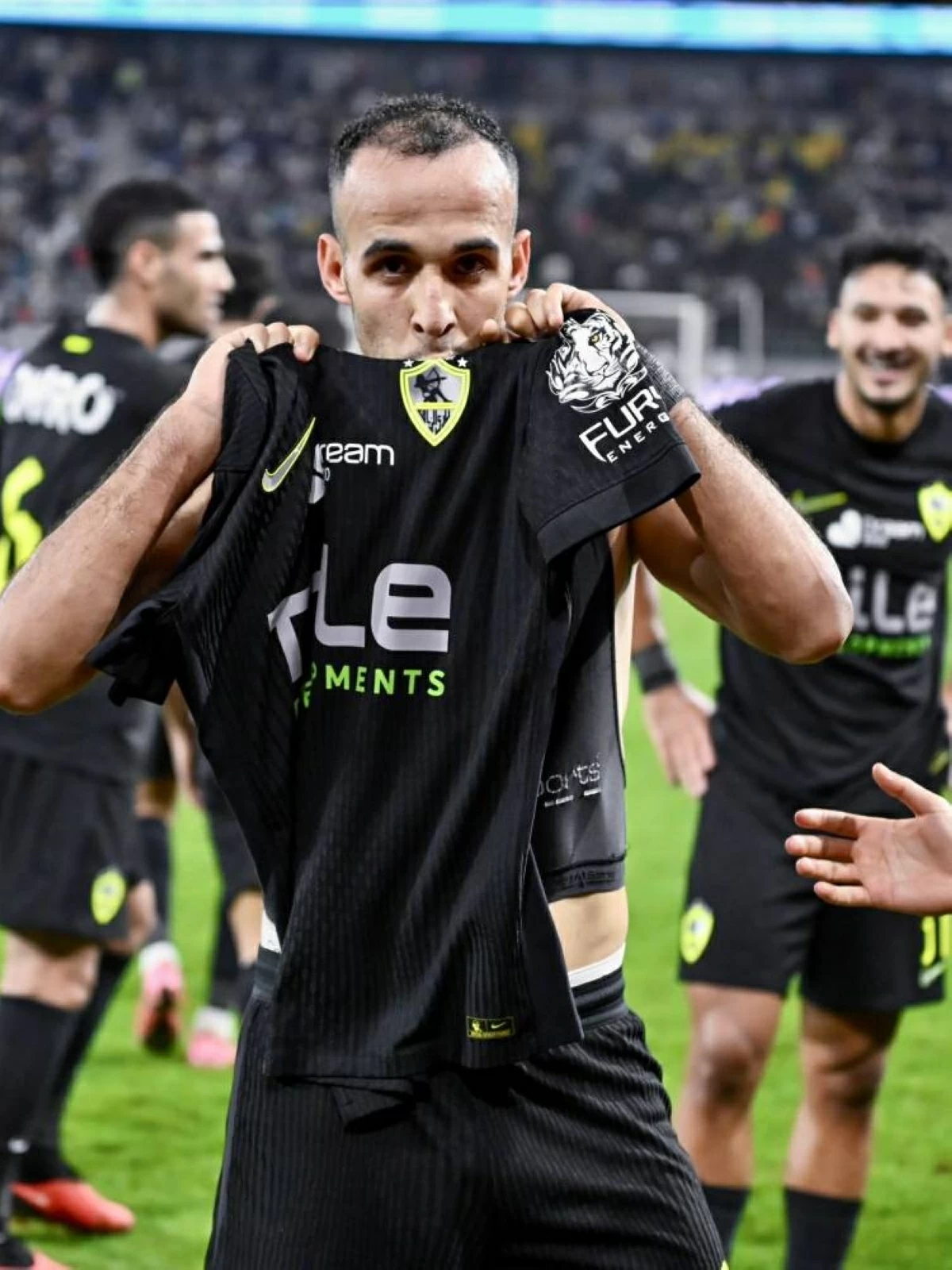الزمالك يعاقب ناصر منسي بعد تسجيله هدف الفوز