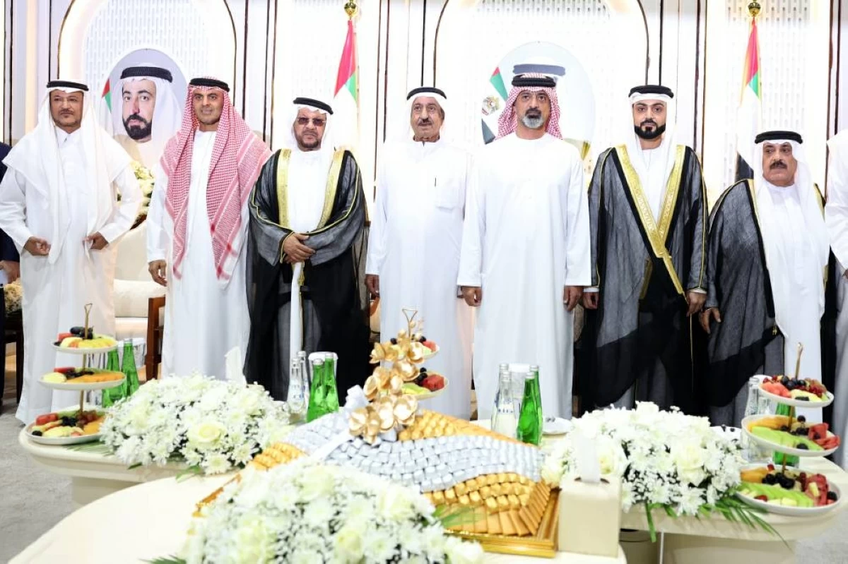 عمار بن حميد والشيوخ يحضرون أفراح بن خادم والقاسمي