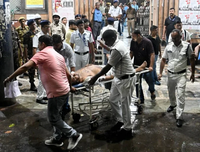 19 قتيلاً و25 جريحاً بتدافع خلال تجمّع ديني في الهند