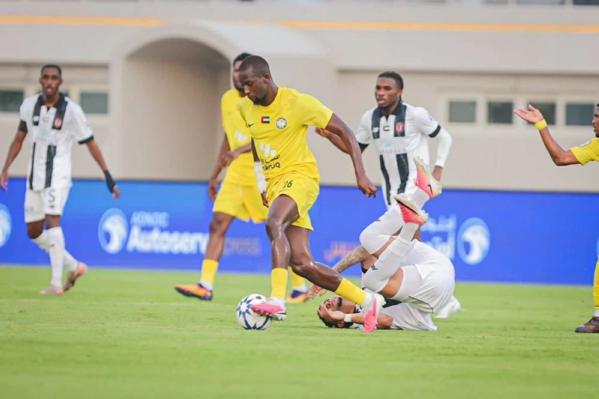 كلباء يفرض التعادل على المتصدر الجزراوي