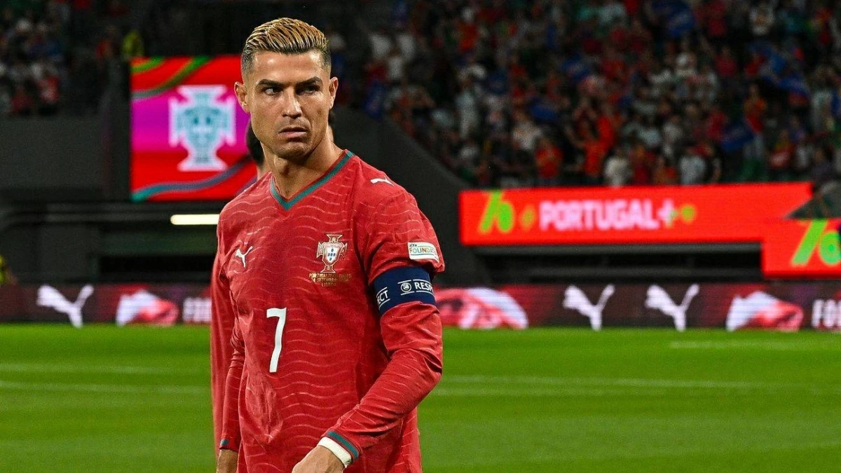 البرتغال توقف أسطورتها رونالدو 30 يوماً