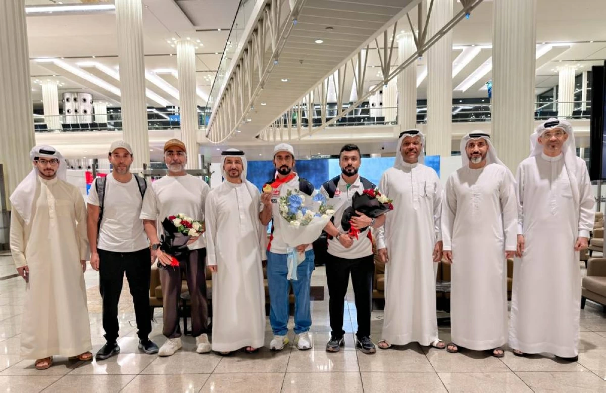 راشد الملا «ملك» استعراض الدراجات المائية