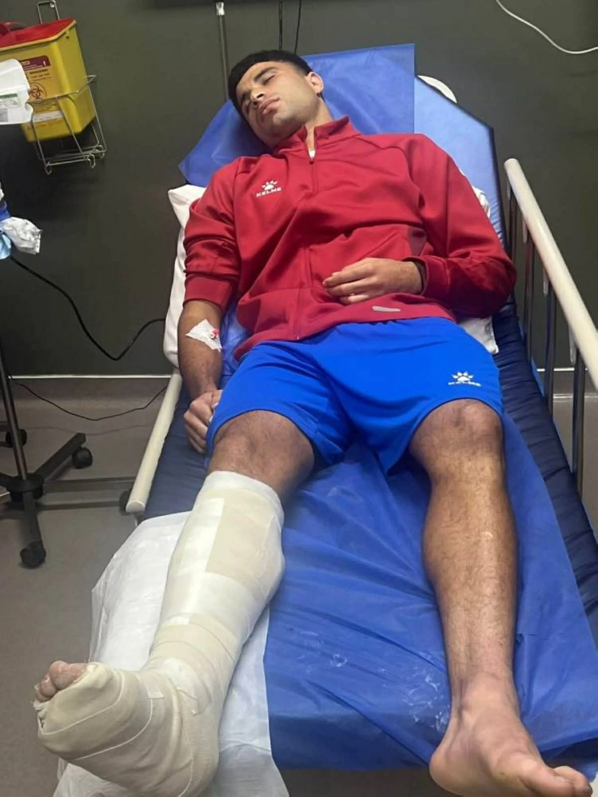 حالة مثيرة للجدل.. حارس الزمالك يتسبب في إصابة مروعة للاعب بترول أسيوط دون إنذار