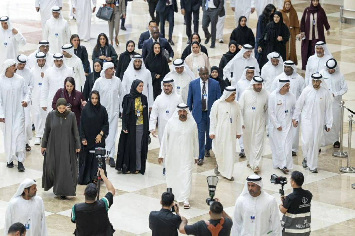 أحمد بن سعيد: الإمارات تواصل جعل الاستدامة ركيزة أساسية للتنمية