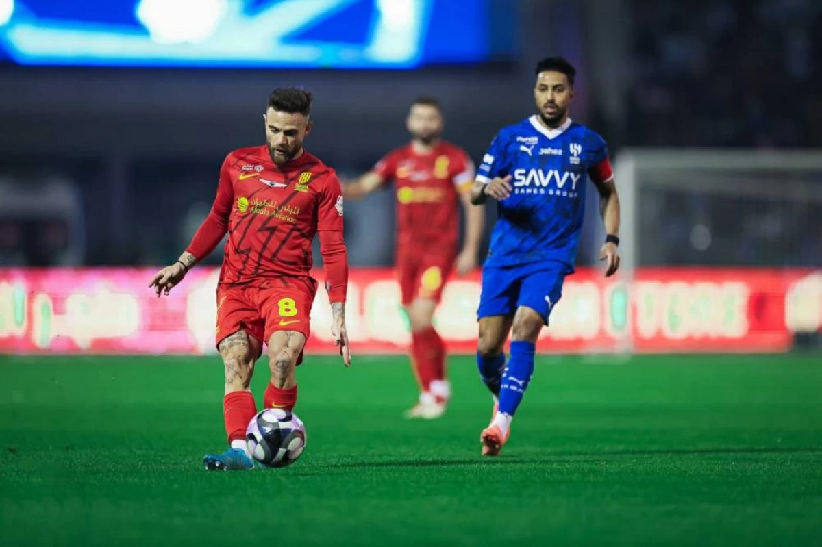 قبل مواجهة الهلال.. القادسية يلغي 2400 تذكرة بسبب التلاعب بالأسعار