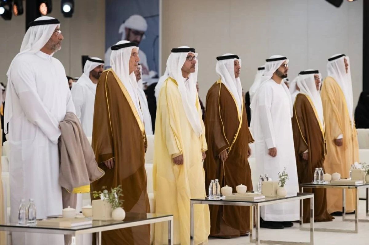 هزاع بن زايد: جامعة الإمارات تعد كفاءات تواكب المستقبل