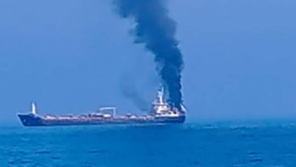 الحرس الثوري الإيراني يعلن استهداف سفينة غاز جنوب مضيق هرمز واشتعال النيران بغرفة المحركات
