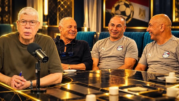 الاحترام والتعاون أولًا.. شوبير يكشف رؤية أبو ريدة لعلاقة جهاز المنتخب باللاعبين