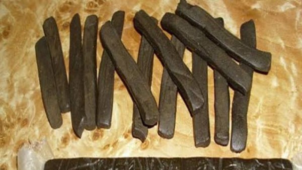 ننشر تفاصيل التحقيقات في حيازة 3 عمال لـ 11 كيلو حشيش ومقاومة السلطات في المعصرة