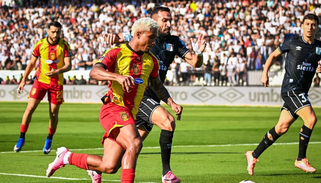 تعادل الترجي والصفاقسي في قمة الدوري التونسي