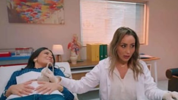 مسلسل «حب ع ورق» الحلقة 89 .. حمل «جولي» يشعل أزمة جديدة ويُهدّد علاقة أوس ولين.. شاهد