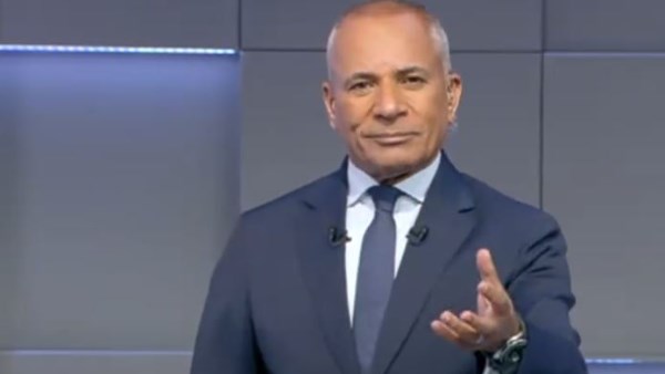 أحمد موسى: تحية لوزير التربية والتعليم لما يقدمه من زرع للوطنية للطلاب في المدارس