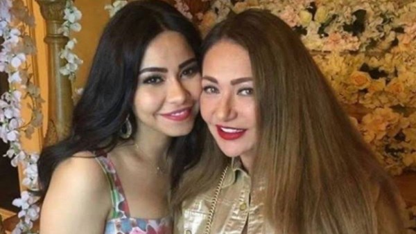 ليلى علوي تهنئ شيرين عبدالوهاب بعيد ميلادها: «دايمًا مكسرة الدنيا»