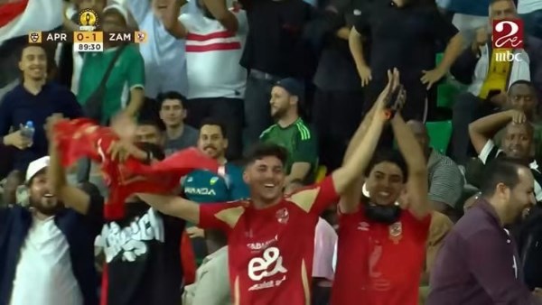 الروح الرياضية تجمع القطبين.. عمرو الدردير يساند الأهلي قبل مواجهة كيتارا