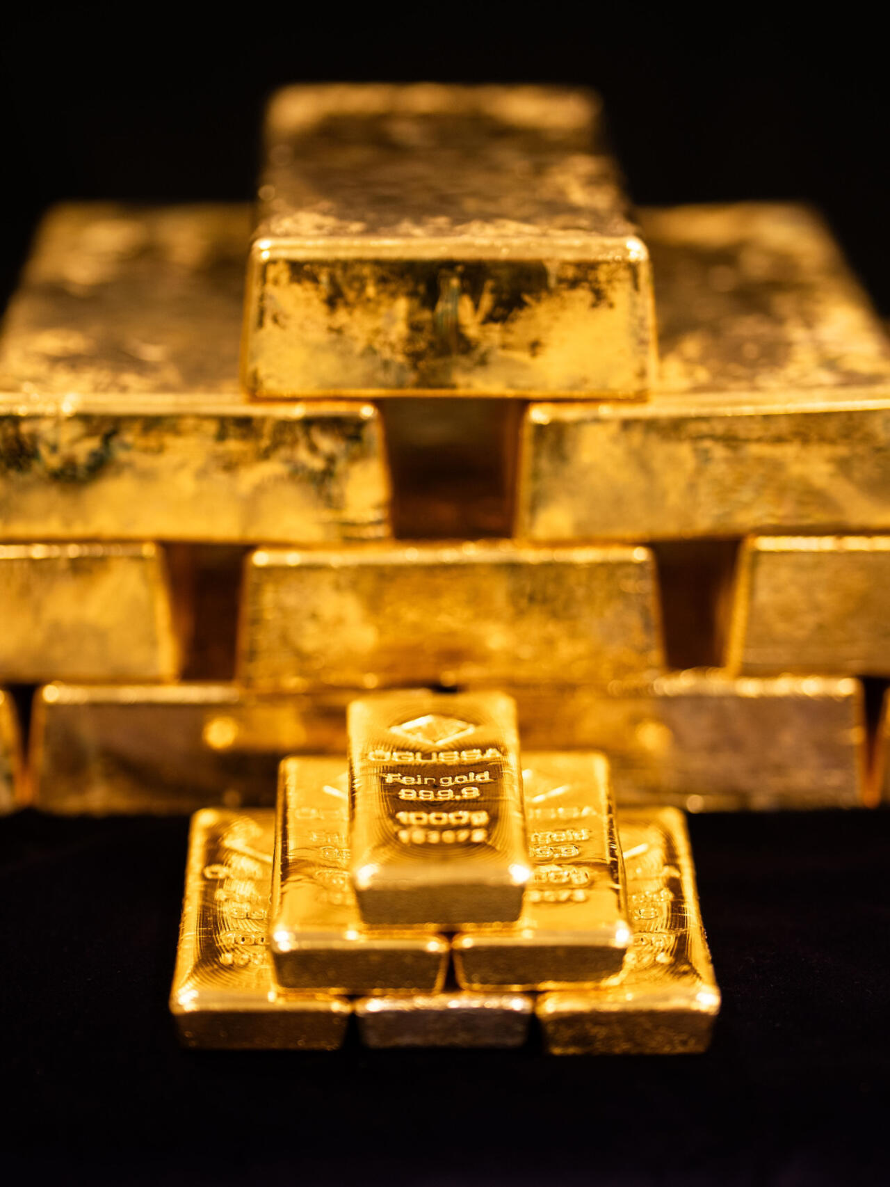 ارتفاع أسعار الذهب بنحو 1%