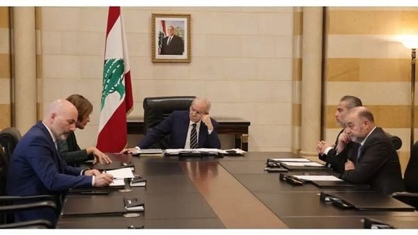 تحرّك حكومي في ملف النفايات الصلبة… وسلام يجتمع بالمعنيين