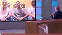 شريف عامر ينفرد بأول ظهور للبحارة المصريين بعد 151 يومًا من الاختطاف: «النهاردة أول يوم لينا على الأرض»