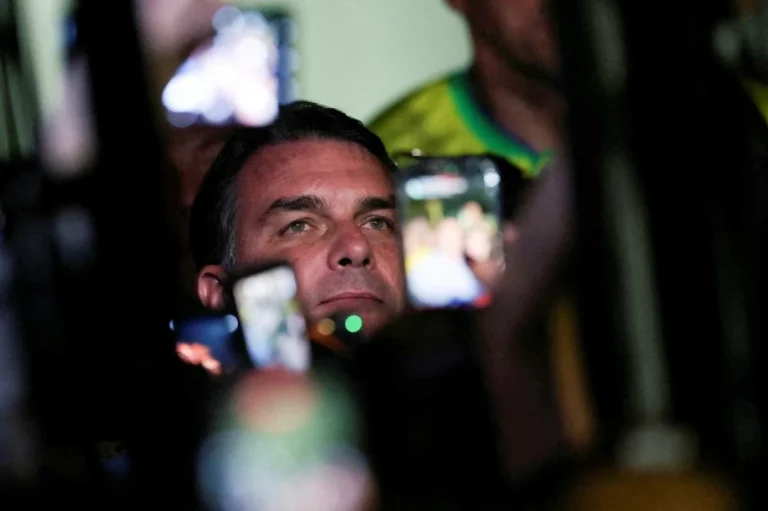 Flavio Bolsonaro outperforms polls, advances to Brazil presidential runoff against Lula