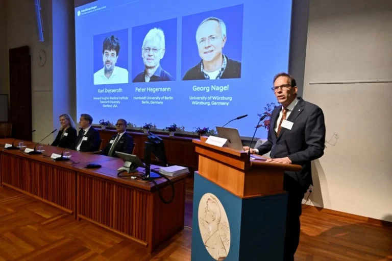 US and German scientists win 2026 Nobel Prize in Medicine for pioneering optogenetics