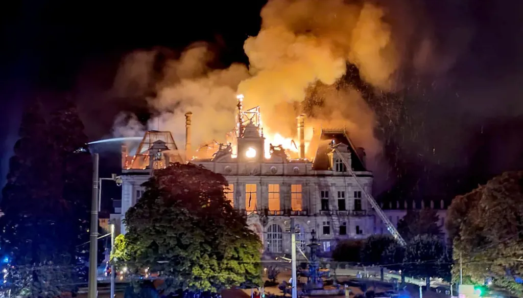 Limoges city hall reduced to rubble in devastating fire during French protests