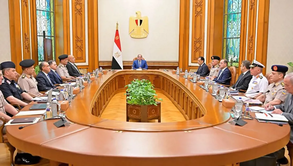 السيسي: الرهان على تفريط مصر في أمنها المائي “خاسر”