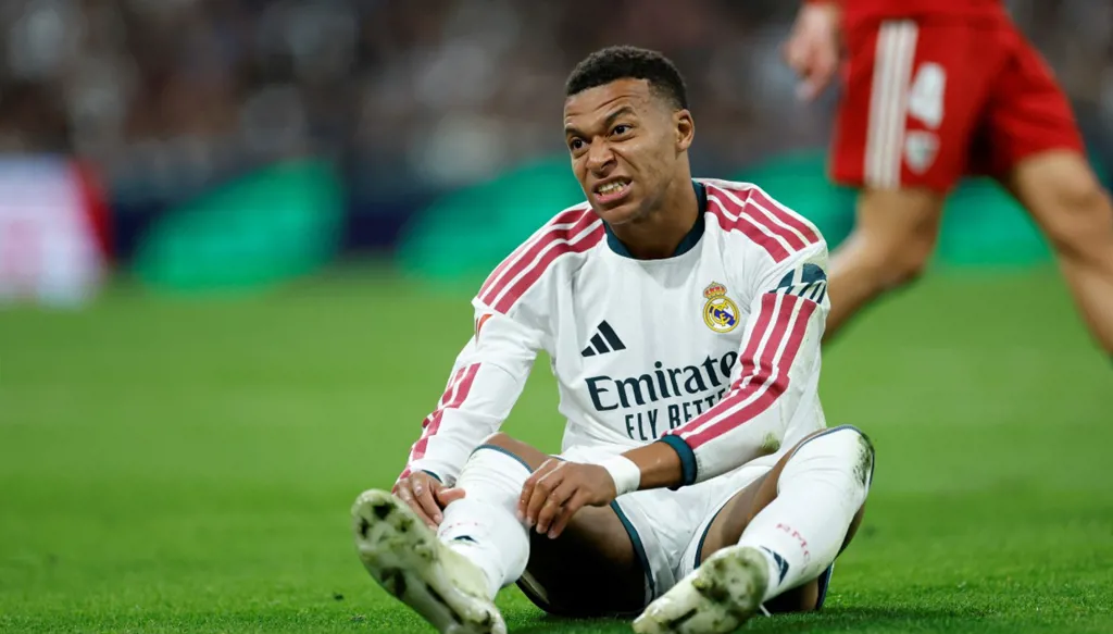 اختفاء قميص مبابي… أول رد من الصين على اعتذار نجم ريال مدريد