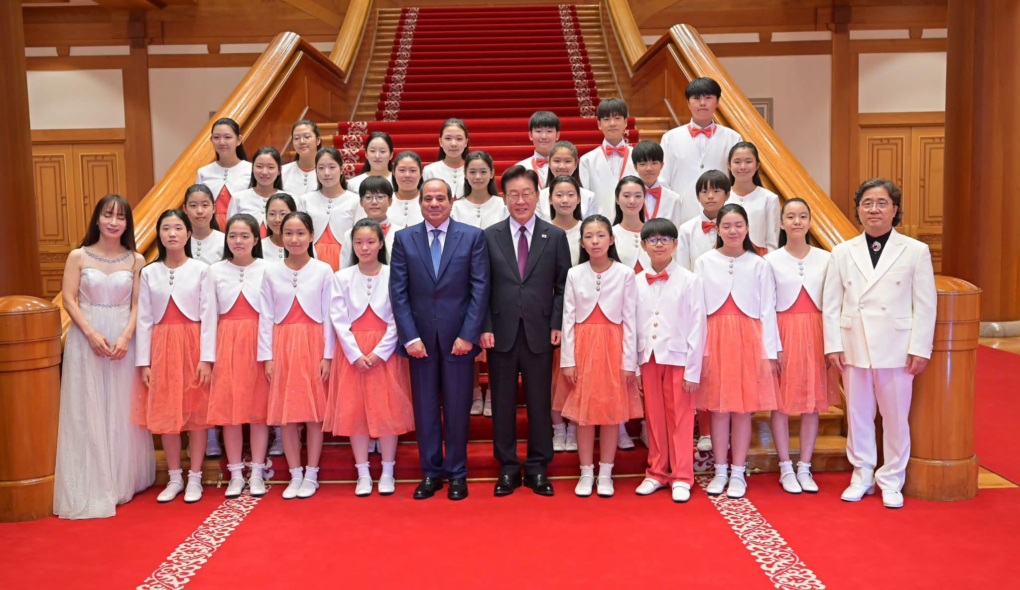 Egypt and South Korea elevate relations to strategic partnership, sign 12 agreements, launch CEPA trade talks