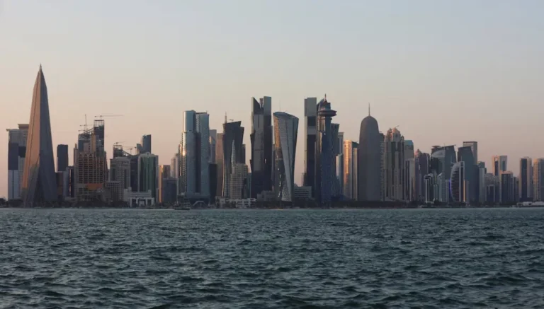 مبيعات العقارات في قطر ترتفع 36% في سبتمبر إلى 482 مليون دولار