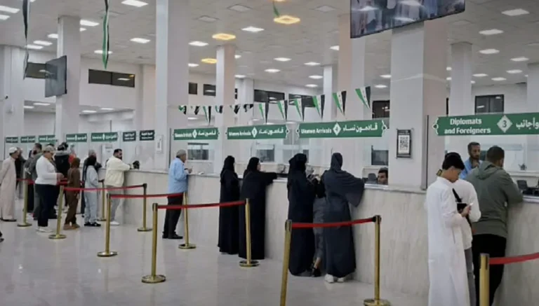 سوريا: استثناء المعتمرين والحالات الإنسانية من إغلاق منفذ نصيب الحدودي مع الأردن