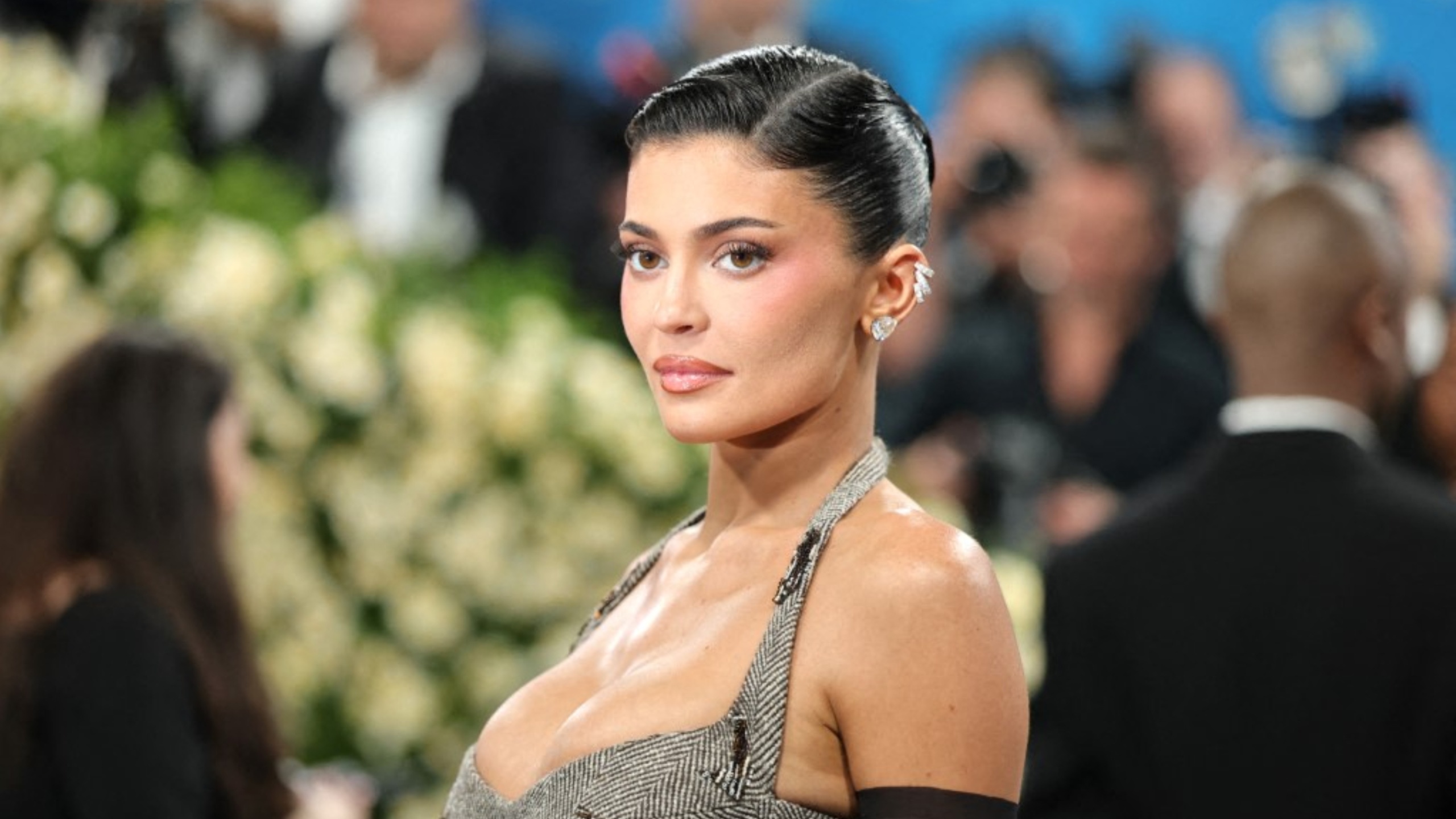 Kylie Jenner goes fully nude in Khy campaign, faces online backlash