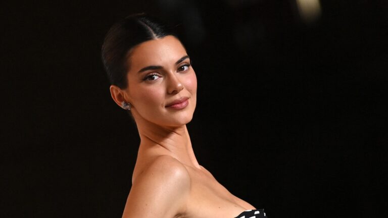 Kendall Jenner nude beach photos spark online debate and massive buzz