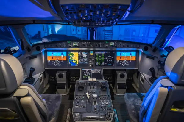 What Does Activating the 7700, 7600 and 7500 Emergency Codes Mean in Aviation?
