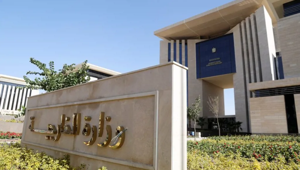 مصر وإثيوبيا عند حافة أزمة أوسع… ماذا وراء طرد الديبلوماسيين؟