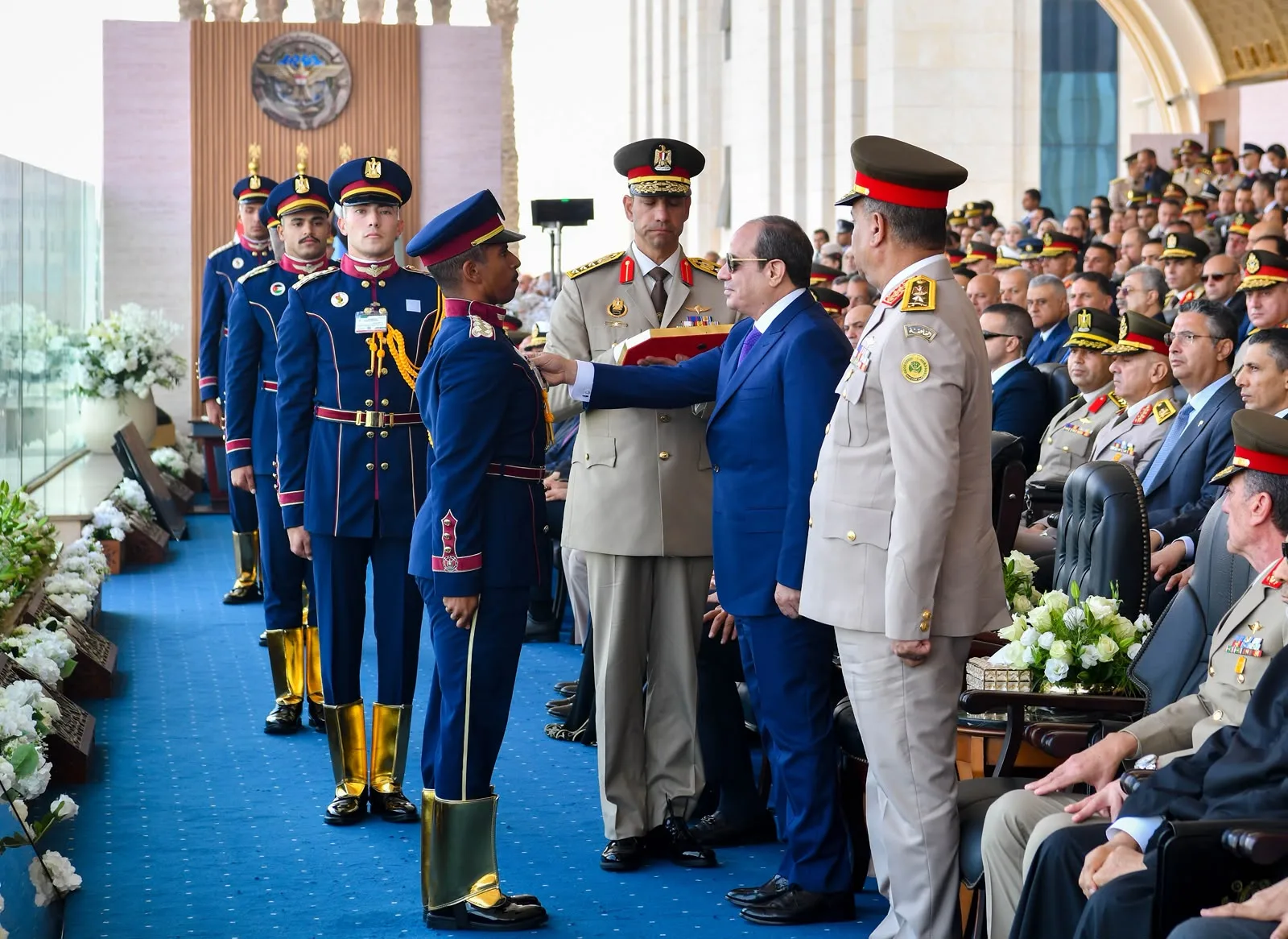 President Sisi honours top graduates at Egypt’s Military Academy ceremony