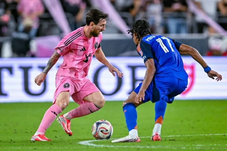 ميسي يفتتح التحول التاريخي للدوري الأمريكي