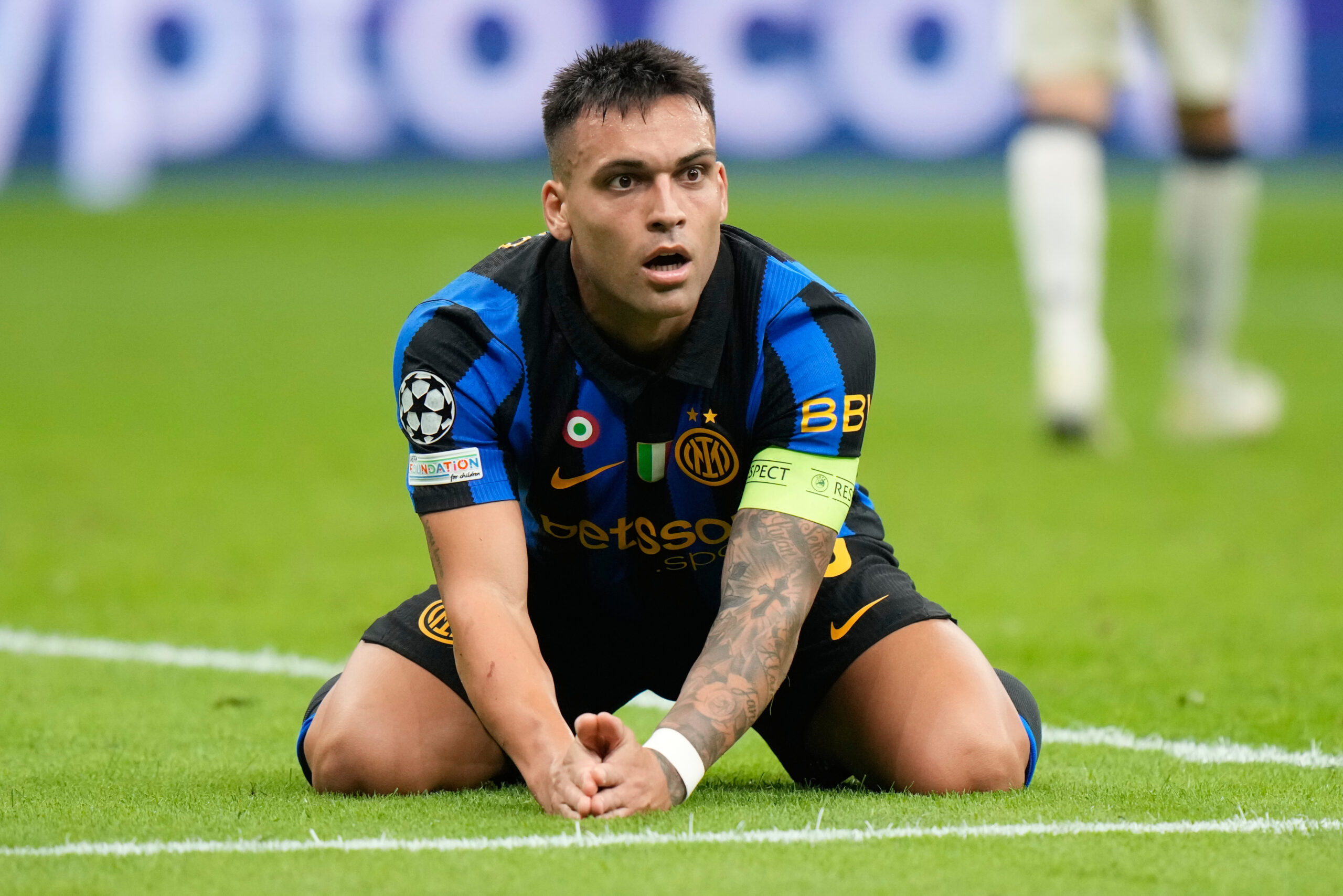 Inter skipper Martinez facing month out with thigh injury