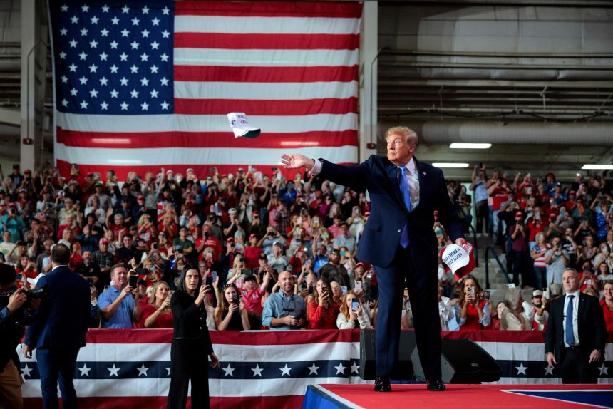It’s getting no better for Trump one week from midterms