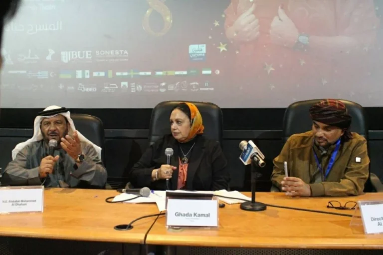 ملتقى المسرح الجامعي يكرم عبدالله الظنحاني