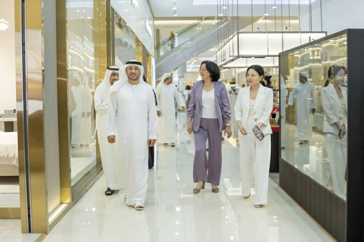 عبدالله بن دميثان: «سوق التنين» نموذج لحيوية التجارة