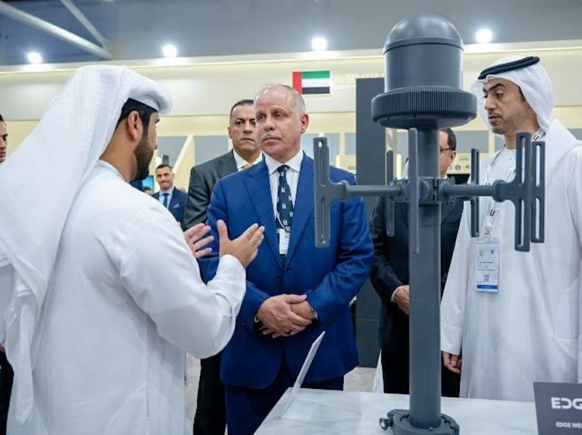 فيصل بن الحسين يزور جناح الإمارات في «سوفكس الأردن»