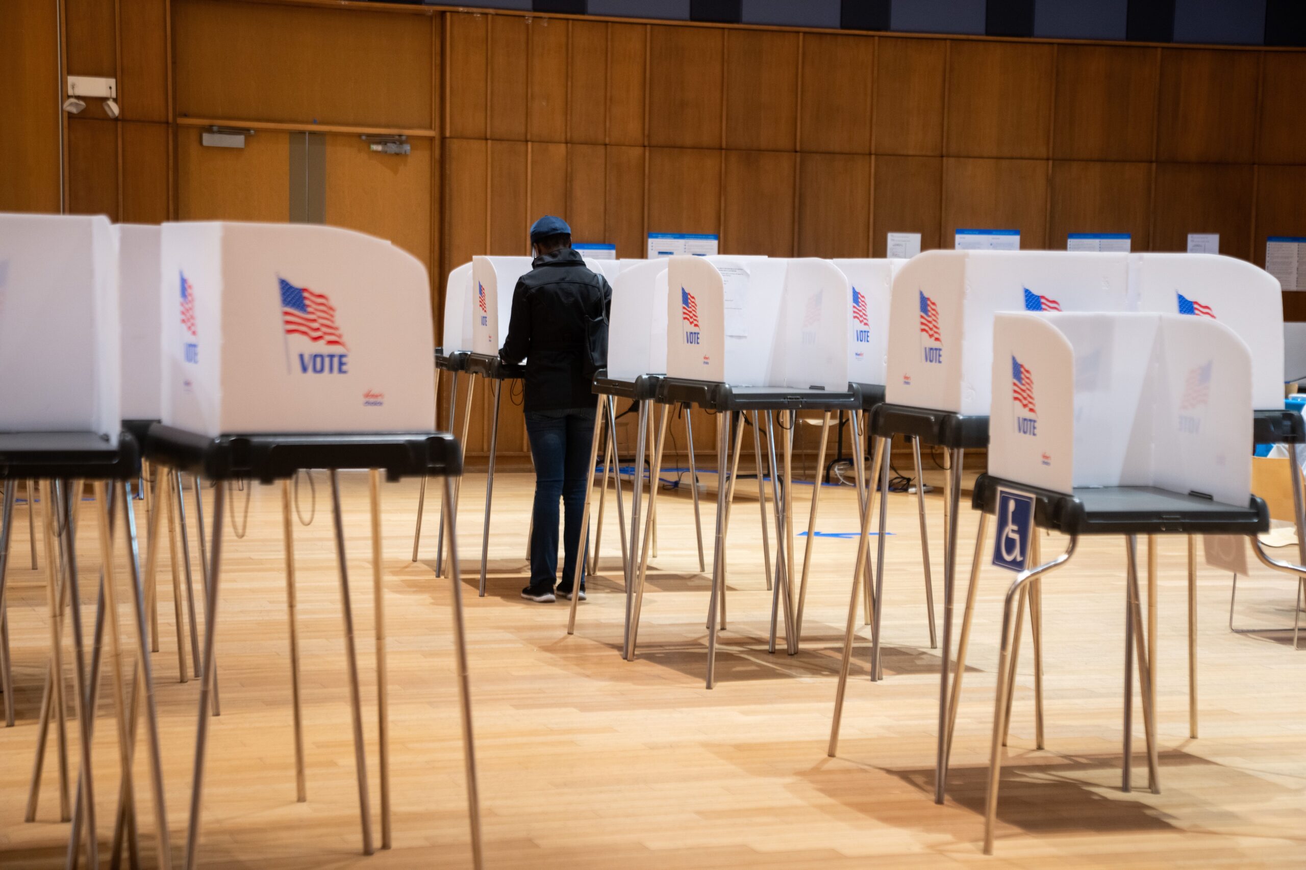 Pro-Israel lobby group AIPAC reverses policy of identifying US election candidates it funds
